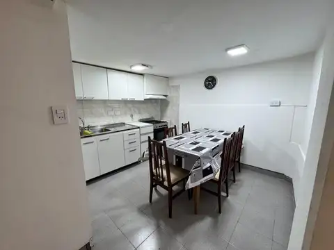 Depto Tipo Casa en Venta en Centro, USD 90.000