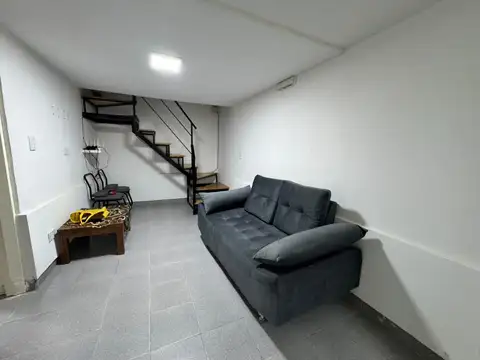 Depto Tipo Casa en Venta de 3 dormitorios