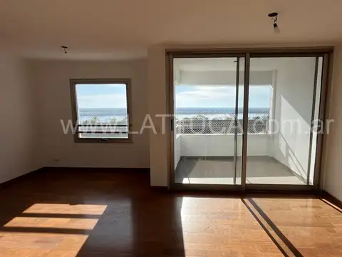 Departamento en Venta con 2 cocheras