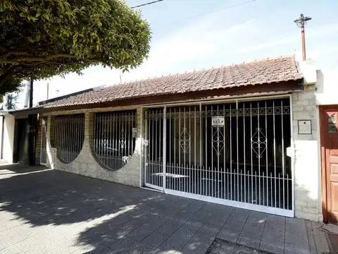 CASA EN VENTA EN LA PLATA LOS HORNOS