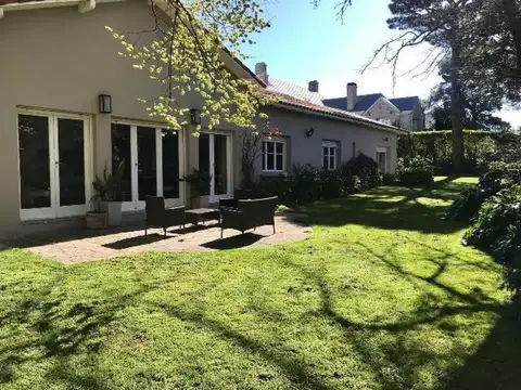 Casa en Alquiler Temporada Playa Grande