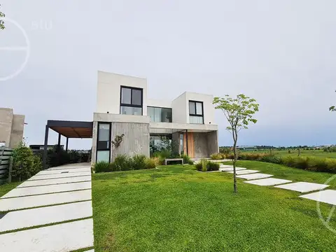 Casa en Alquiler de 5 dormitorios