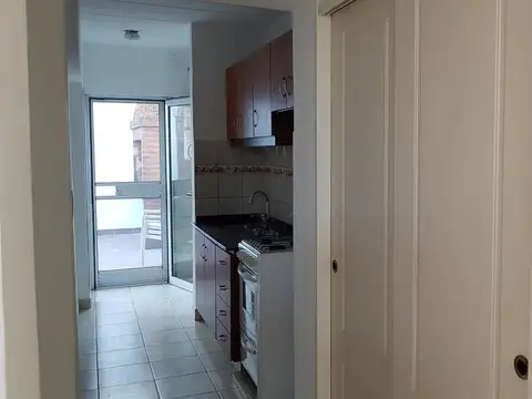 Casa en Alquiler con 1 cochera