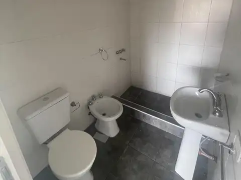 Departamento en Alquiler en Villa Adelina, $ 750.000