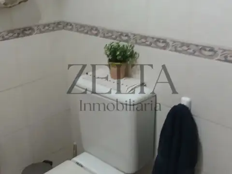 Casa 3 ambientes con 2 baños