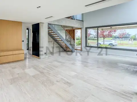 Casa en Venta 1 año