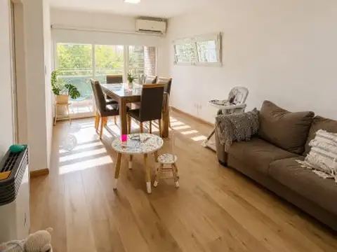 Zeballos 1544 , Piso 3