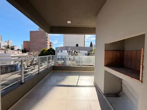 VENTA PISO DE 2 DORM A ESTRENAR CON COCHERA