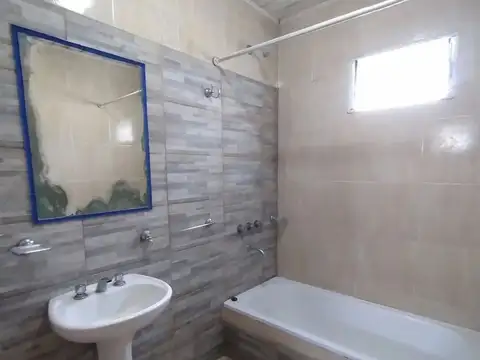 VENTA CASA 3 AMB EN GOWLAND MERCEDES