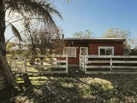 VENTA CASA 3 AMB EN GOWLAND MERCEDES