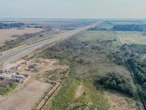 Terreno en Venta en Pontevedra, USD 950.000