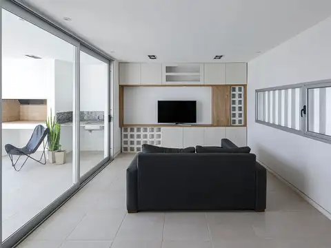 Casa en Venta en Alvear, USD 129.000