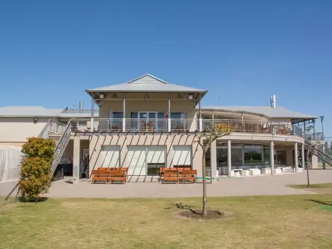 Casa en Alquiler Temporal en Santa Barbara, Countries y Barrios Cerrados en Tigre