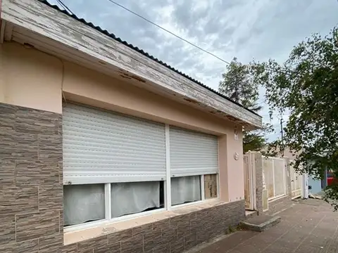 CASA EN VENTA - RIO GALLEGOS