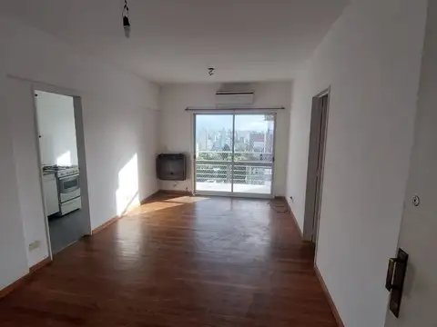 Avenida Melián 2500, Piso 13