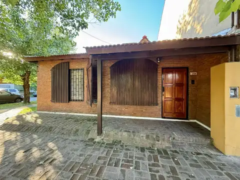 VENTA CASA 4 AMB BELLA VISTA APTA CREDITO