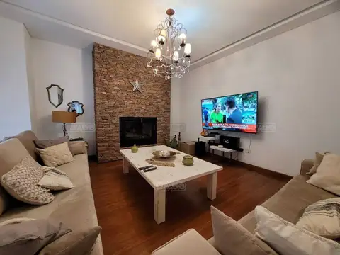 Casa en Venta en Country Club Banco Provincia, USD 495.000