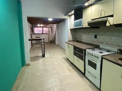 Depto Tipo Casa en Alquiler de 2 ambientes