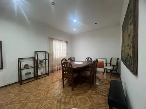 Domingo Olivera 900