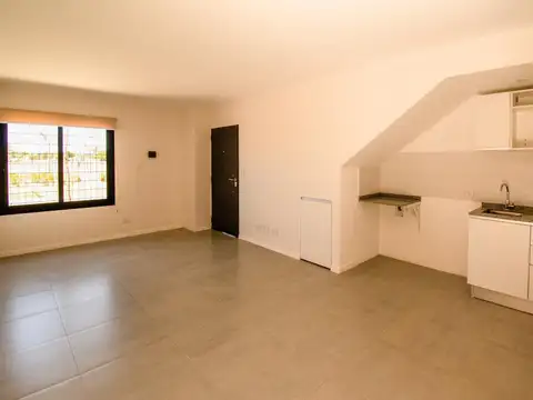 Depto Tipo Casa 2 ambientes con 1 baño