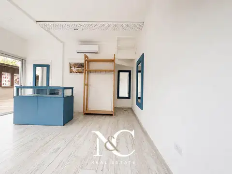 Local en Alquiler en Costa Esmeralda, USD 700