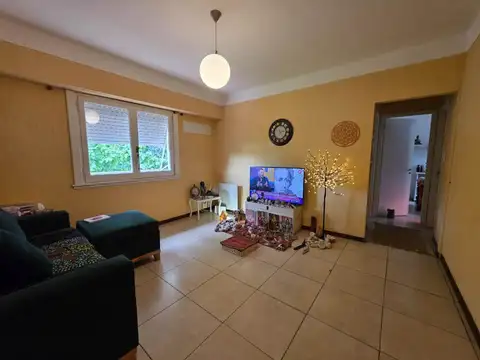 Depto Tipo Casa en Venta de 3 ambientes