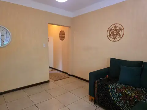 Depto Tipo Casa en Venta 40 años