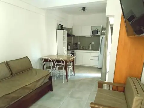 Querini 100, Piso 1°