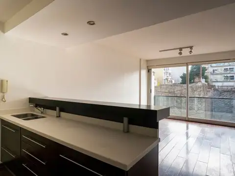 Departamento en Alquiler con 1 cocheras