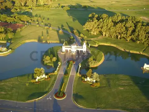 San Eliseo Golf & Country 100, Piso 0