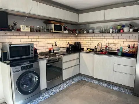 Depto Tipo Casa en Venta con 1 cocheras