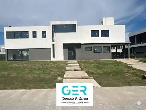 Venta casa 5 ambientes en El Principado - Canning