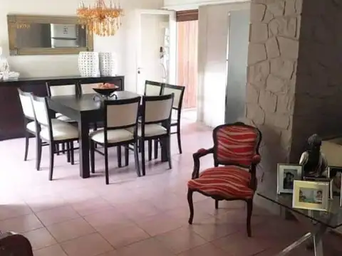Casa en Venta de 6 dormitorios