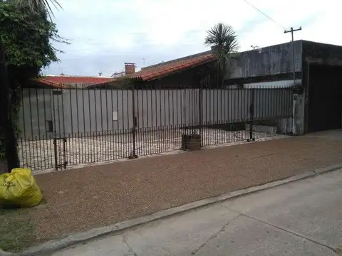 Casa en Venta en Quilmes Oeste, USD 225.000