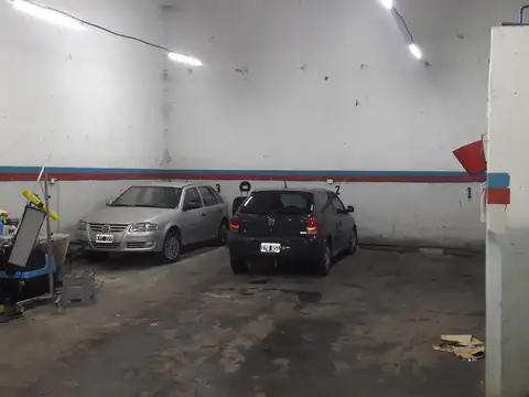 Cochera - Galpon - taller - Belgrano 2700
