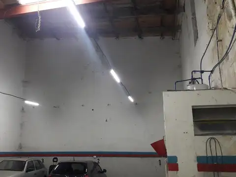 Cochera - Galpon - taller - Belgrano 2700