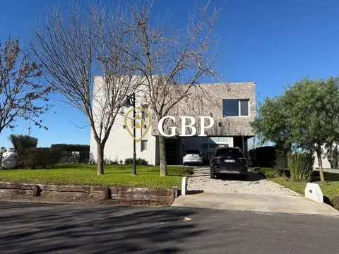 Casa en venta en Brandsen Haras del Sur III