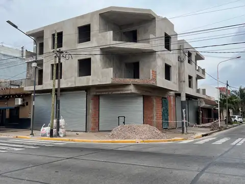 DEPARTAMENTO 2 AMB -  2° PISO AL FRENTE - CON BALCON - ENTREGA FEBRERO 2026