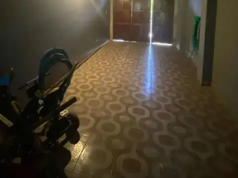 Terreno venta - 3 dormitorios 2 baños 1 cochera - 300mts2 totales - Parque Jorge Newery, Ezeiza