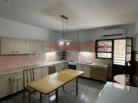 Casa en Venta en Villa Adelina, USD 290.000