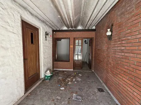 DEPARTAMENTO EN VENTA LA PLATA TIPO PH CON PATIO