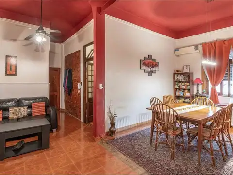 Depto Tipo Casa en Venta de 4 ambientes