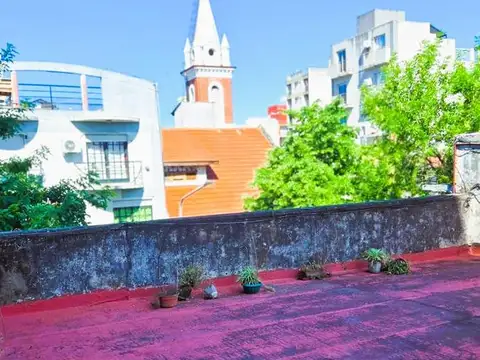 Depto Tipo Casa en Venta con 1 cocheras