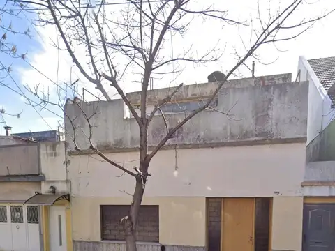 PH de 4 ambientes c/ 2 baños  y terraza. APTO CREDITO