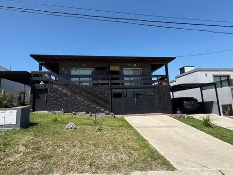 Casa en Venta de 5 dormitorios