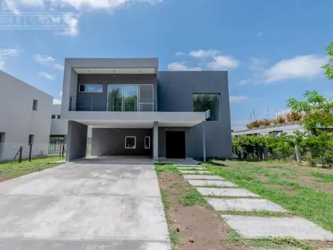 Casa en Venta de 5 dormitorios