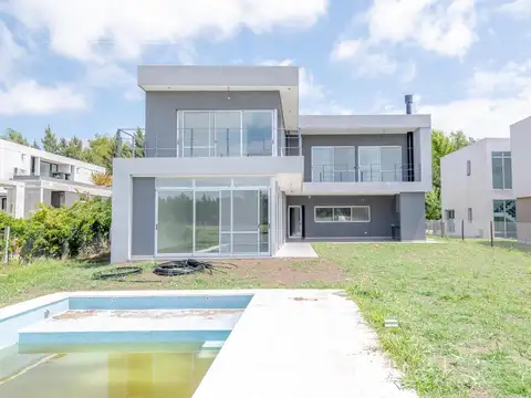 Casa en Venta en Villanueva, USD 790.000