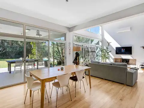 VENTA DE CASA 5 AMBIENTES EN SAINT MATTHEWS PILAR