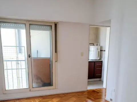 Departamento en Alquiler en Parque Rivadavia, $ 550.000