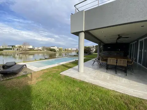 Casa en El Canton - Islas